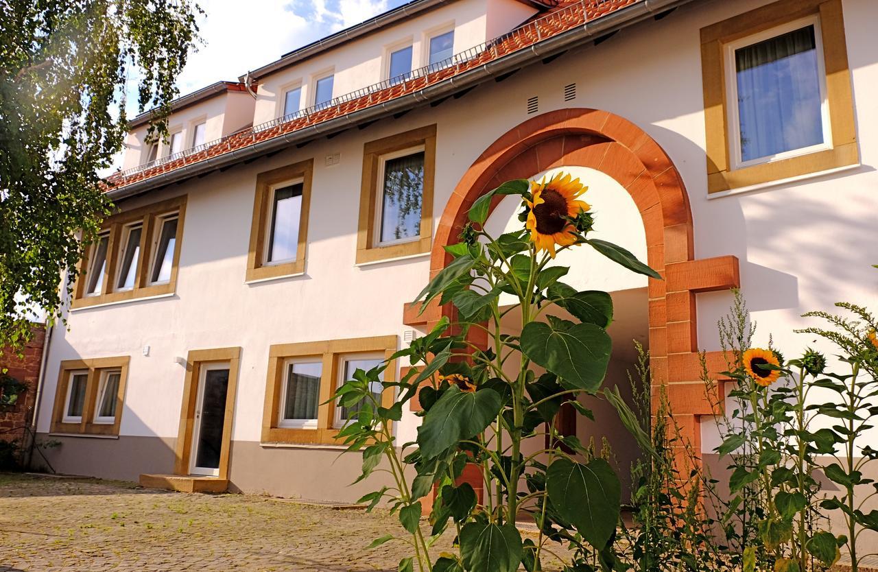 Hôtel Well-Being Gastehaus Stauf à Eisenberg  Extérieur photo