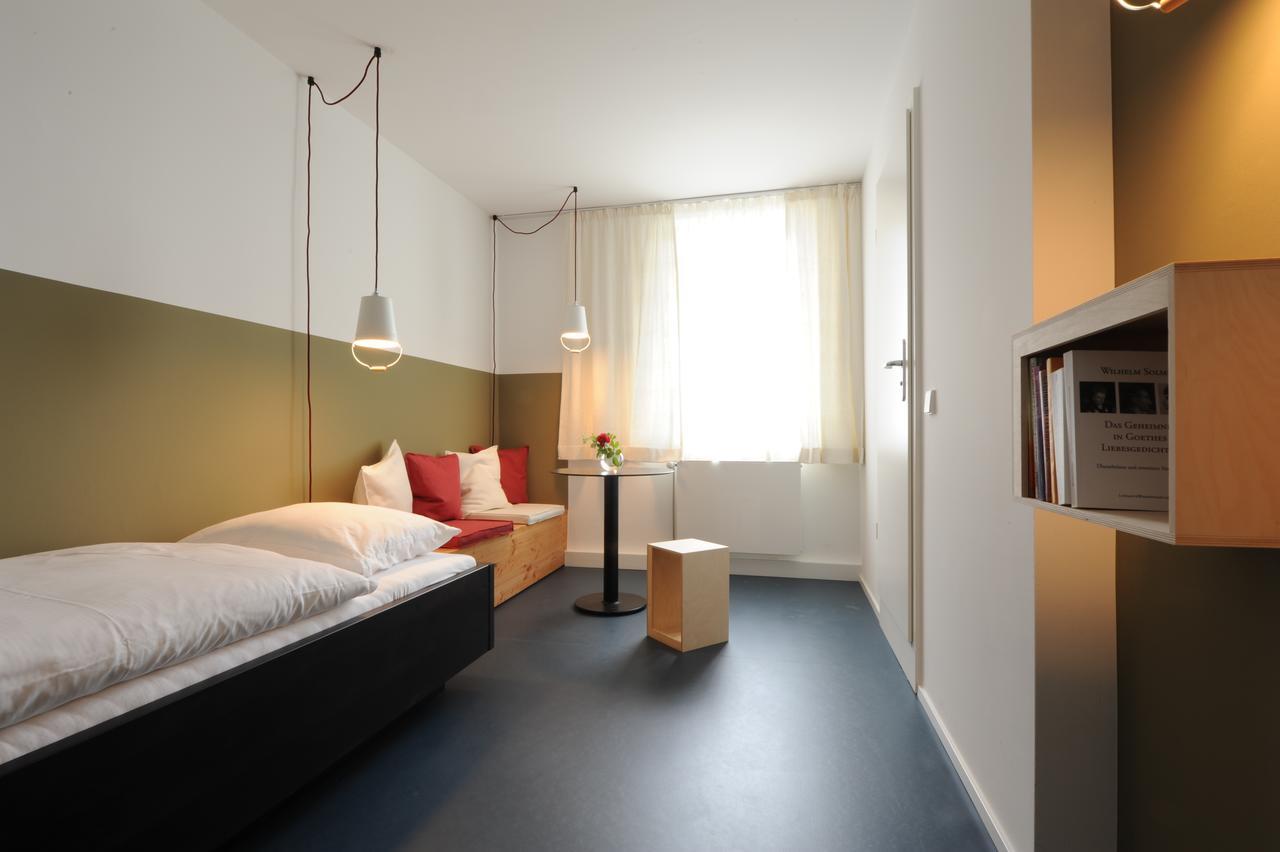 Hôtel Well-Being Gastehaus Stauf à Eisenberg  Extérieur photo